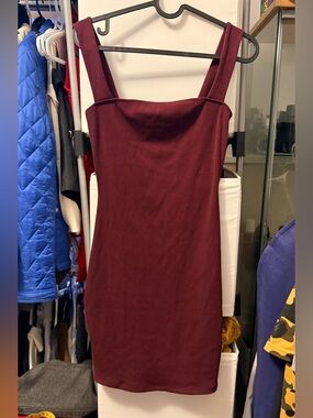 Square-Neck Ribbed Mini Dress in Burgundy